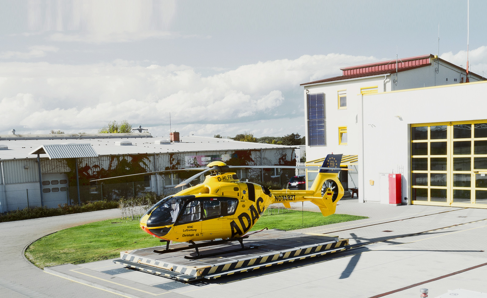 ADAC Rettungshubschrauber Christoph 61 im Einsatz – Luftrettung und Notfallversorgung aus Leipzig