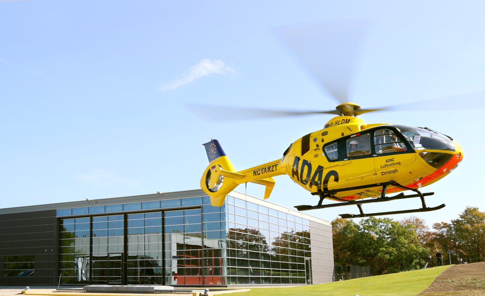 Titelbild der Stationen der ADAC Luftrettung