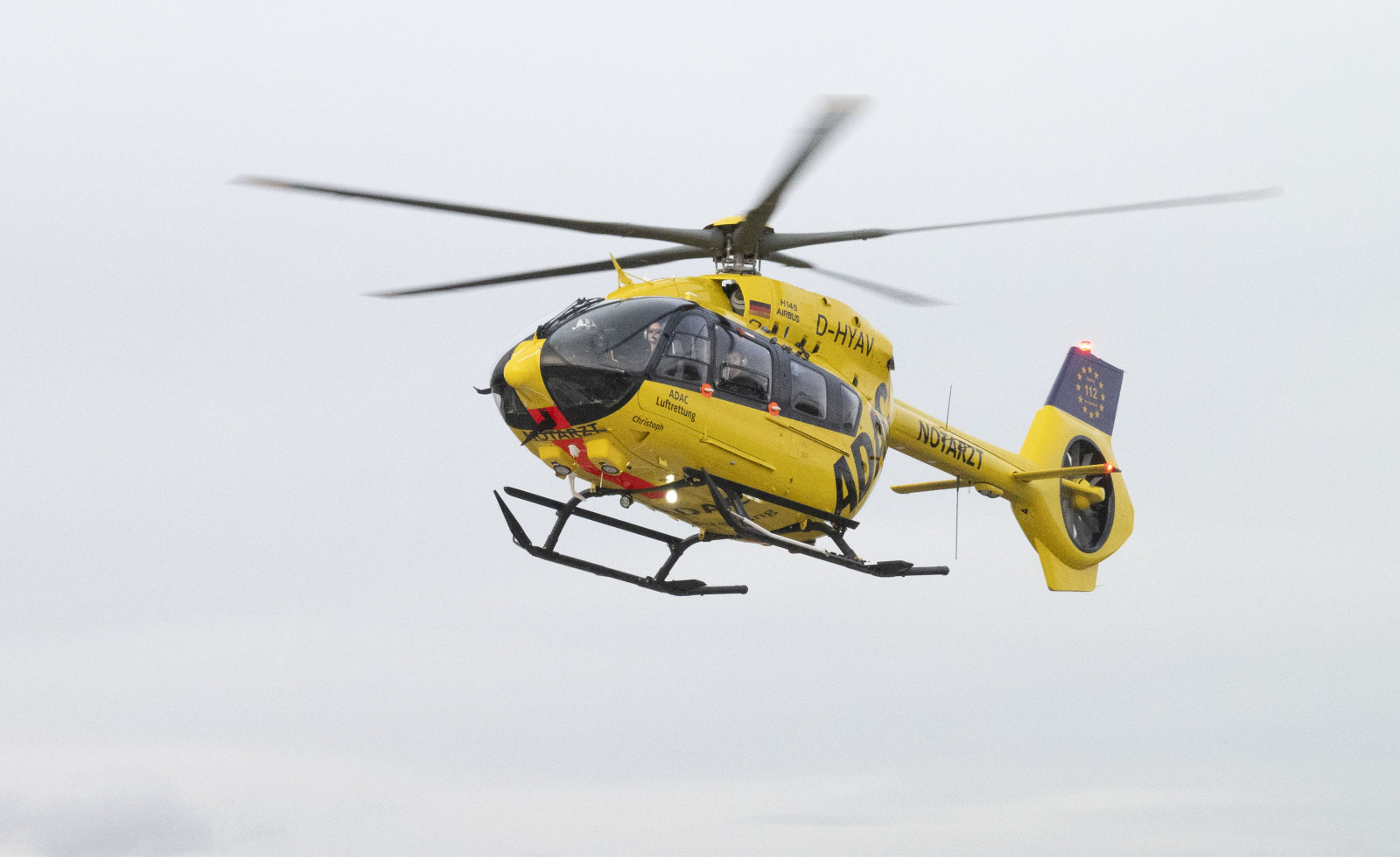 neuer ADAC Rettungshubschrauber Christoph 77 H145 D3